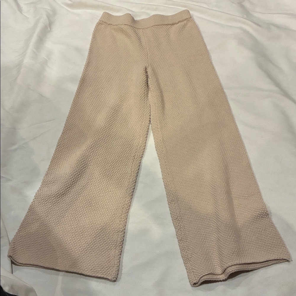 BLU IVY Pants Soft Flare Cream Cable Knit Flare Sweats Oatmeal Color /Texture